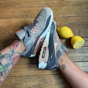 NIKE AIR MAX 90 Premium 😻